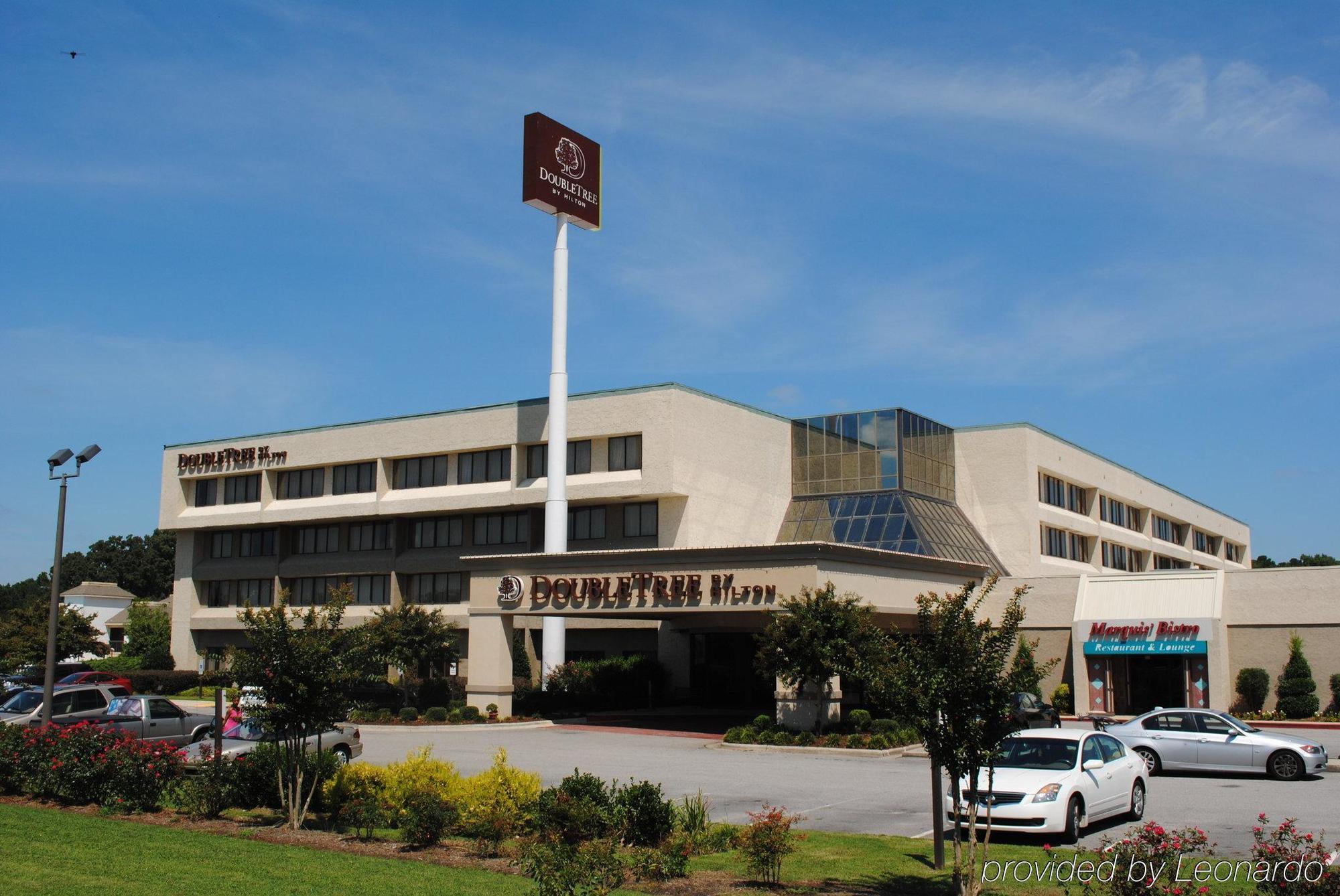 Doubletree By Hilton Fayetteville Exterior photo